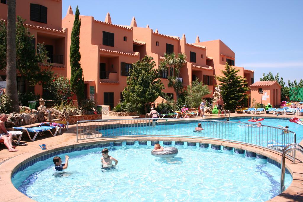 Bahia Park Hotel Cala En Porter  ภายนอก รูปภาพ